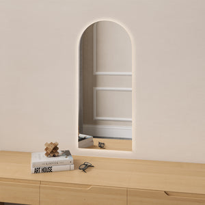 Kaari-peili LED-valoilla (30x70cm)