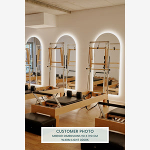 Kaari-peili LED-valoilla (30x70cm)