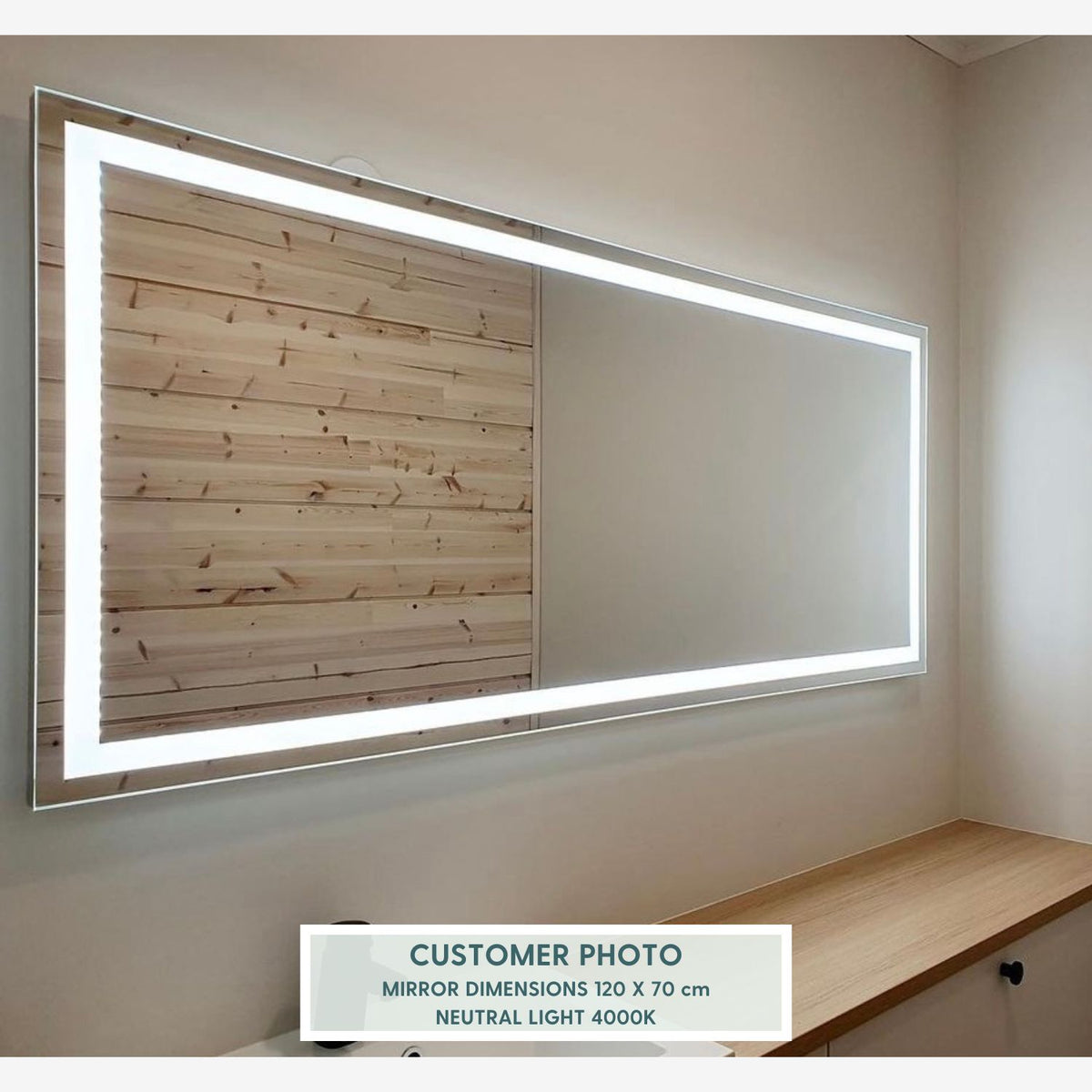 Size XL Mirror With Lights And Backlight (120x70cm)