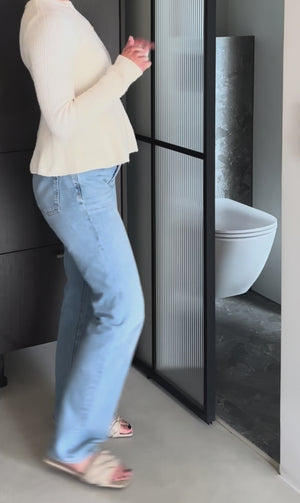 Frame Laine – yläkantoinen liukuovi