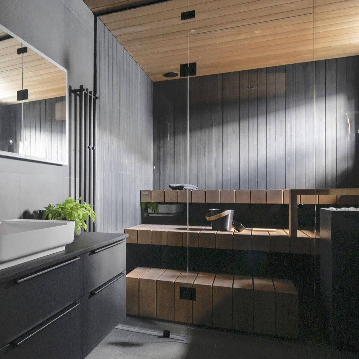 Heli Virtanen: Sauna jossa yhdistyy selkeys ja minimalistisuus