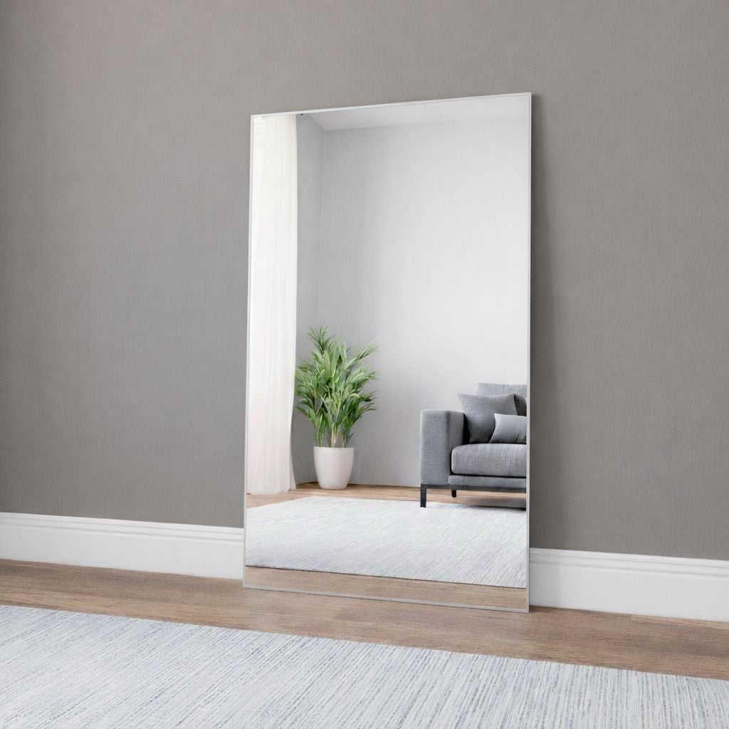 Aitta-peili hopeisella kehyksellä (80x135 cm)