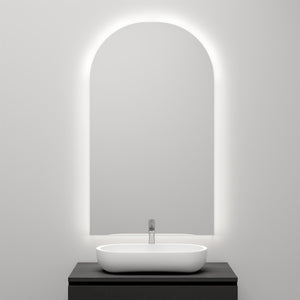 Kaari-peili LED valaistuna (70x150cm)