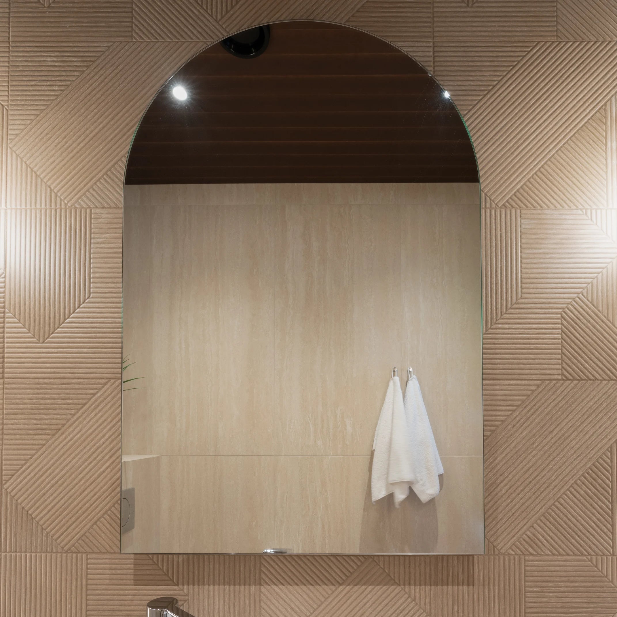 Kaari - Modern Arch Mirror (60x120 cm)
