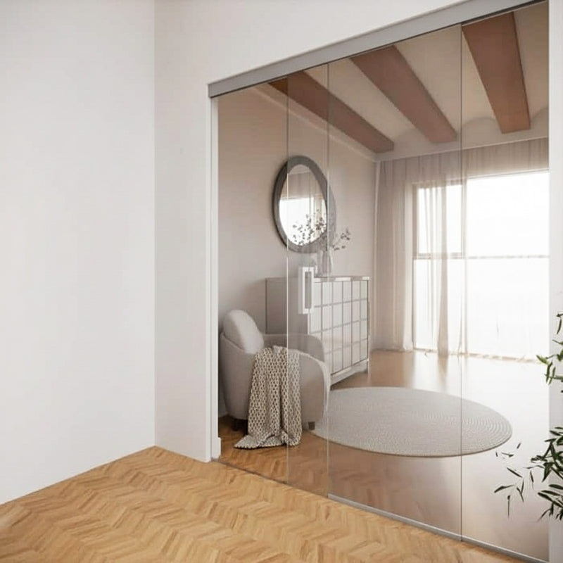 Valo Kajo – liukuovi kiinteällä lasilla