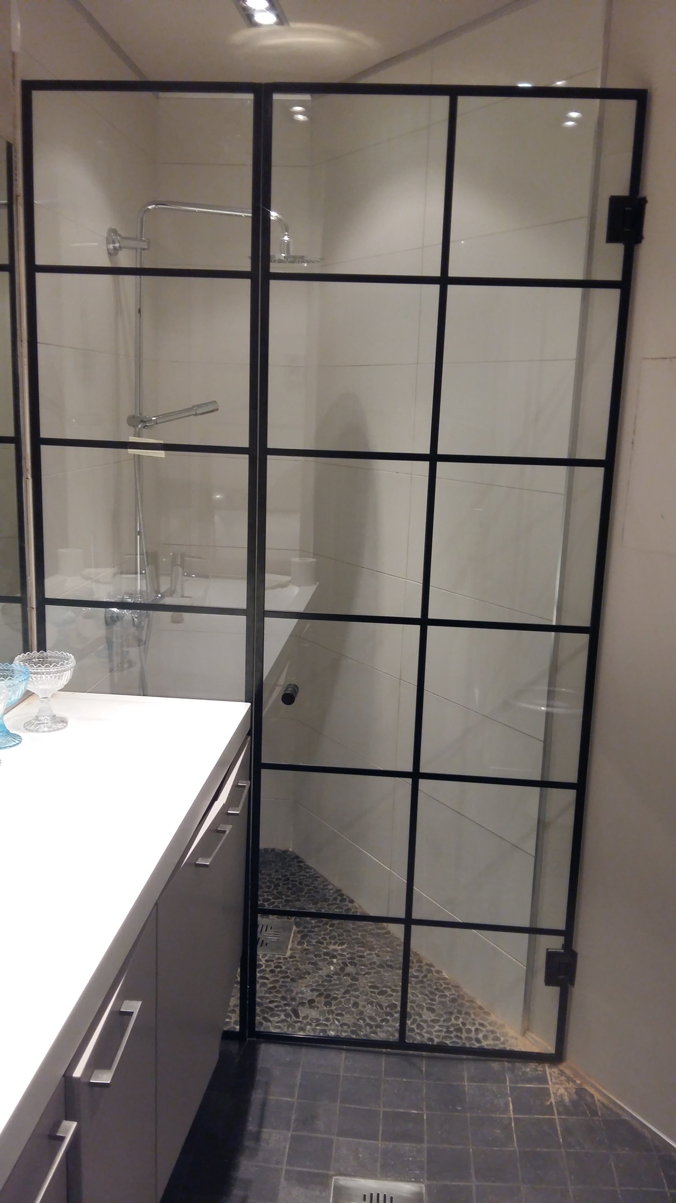 Frame Ranta – lasiovi sivulaseilla