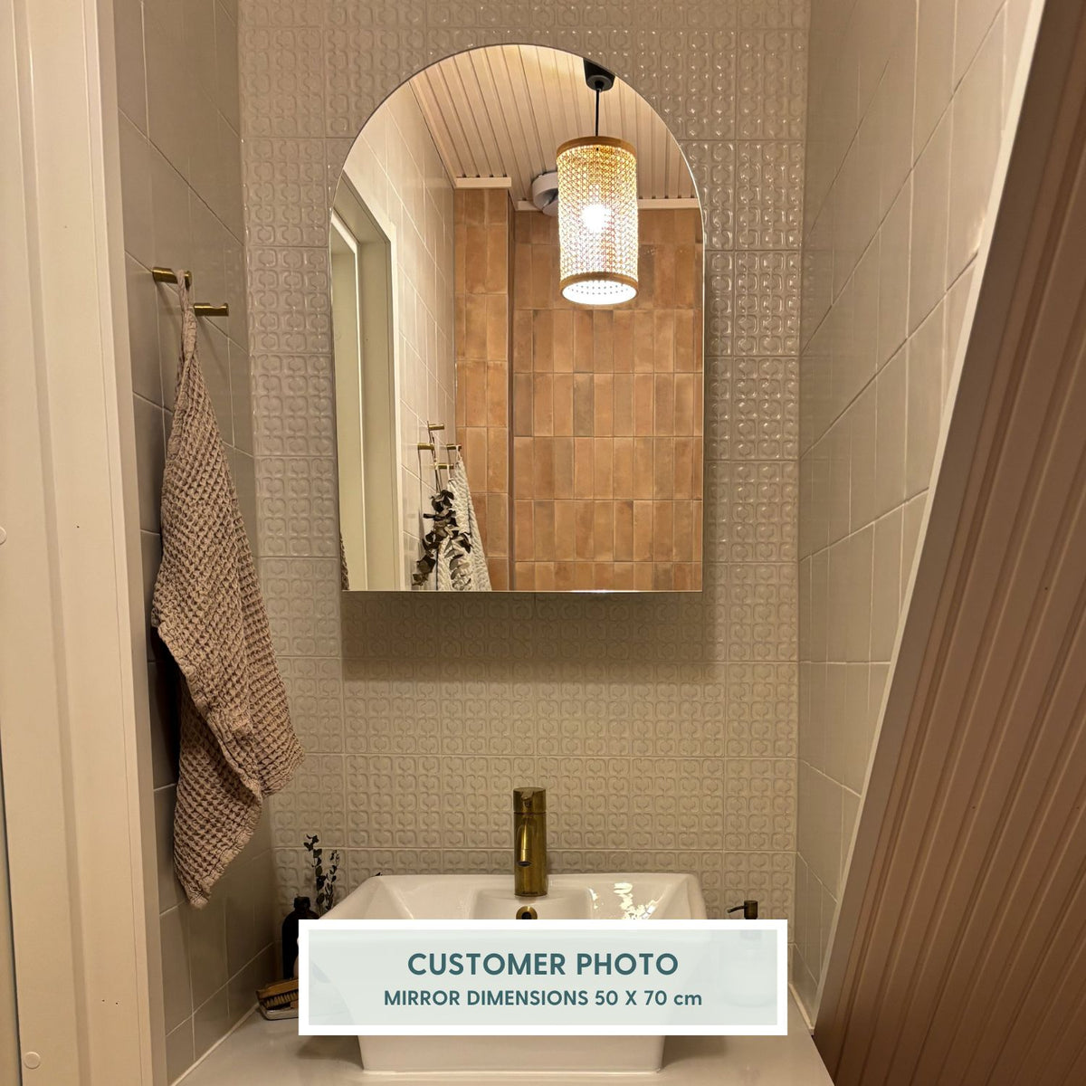 Peilikaappi Kaari-peilillä (60 cm)