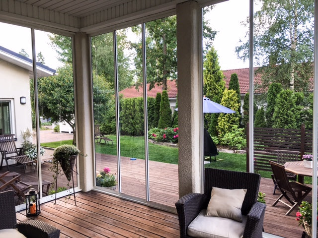 Panorama Kehyksellinen terassilasitus - vain liukuovet