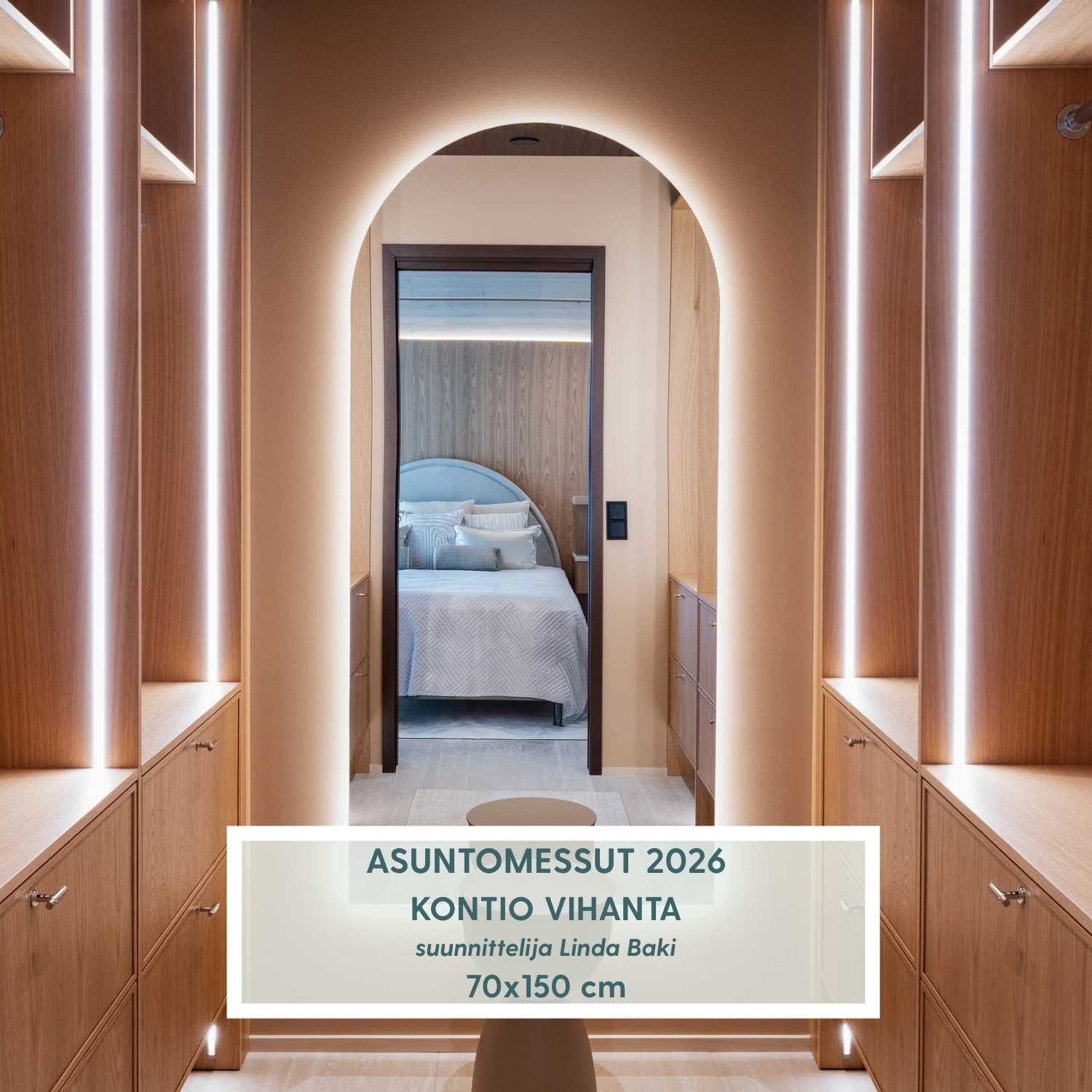 Kaari - Large Modern Arch Mirror With LED-Lights (90x190 cm)