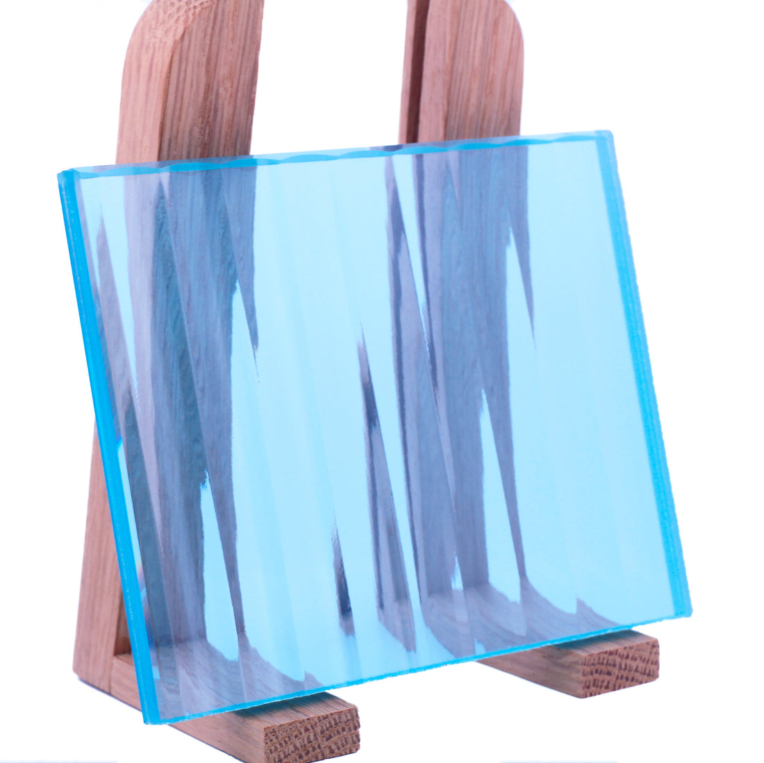 <strong>Vaaleansininen</strong>