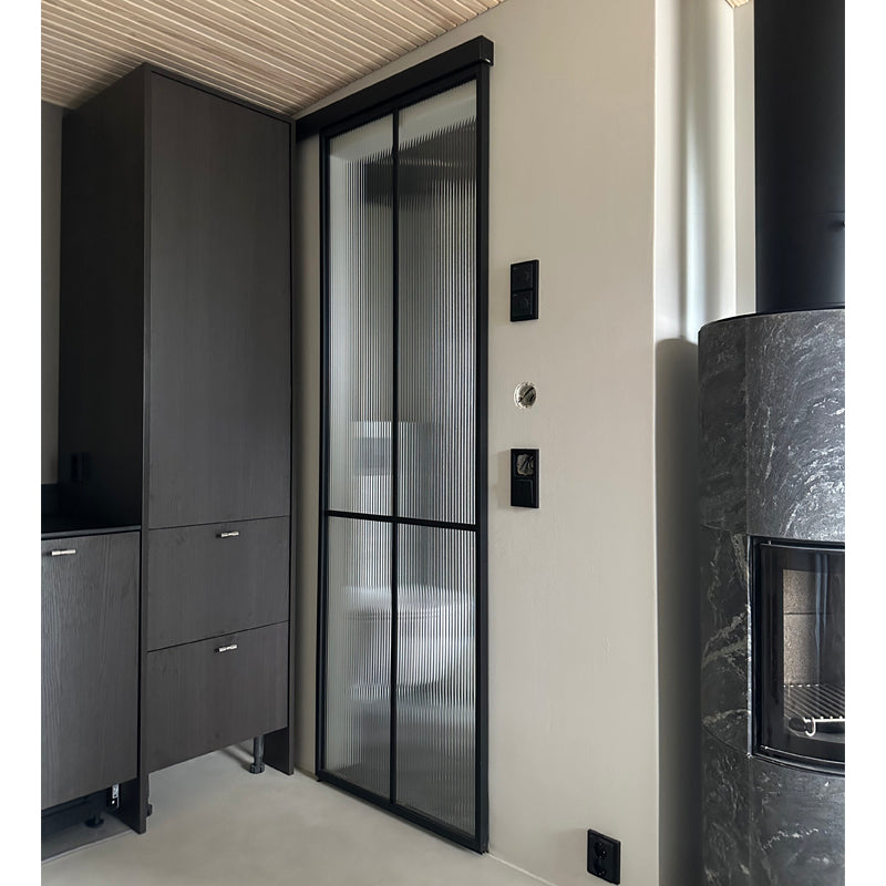 Frame Laine – yläkantoinen liukuovi